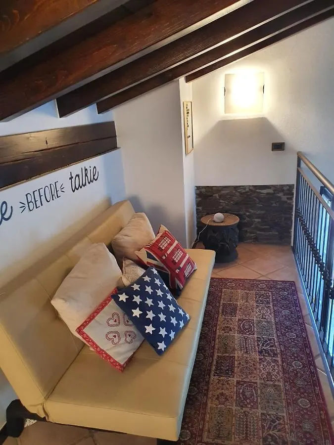 Re Di Quadri Villa Luino Holiday home